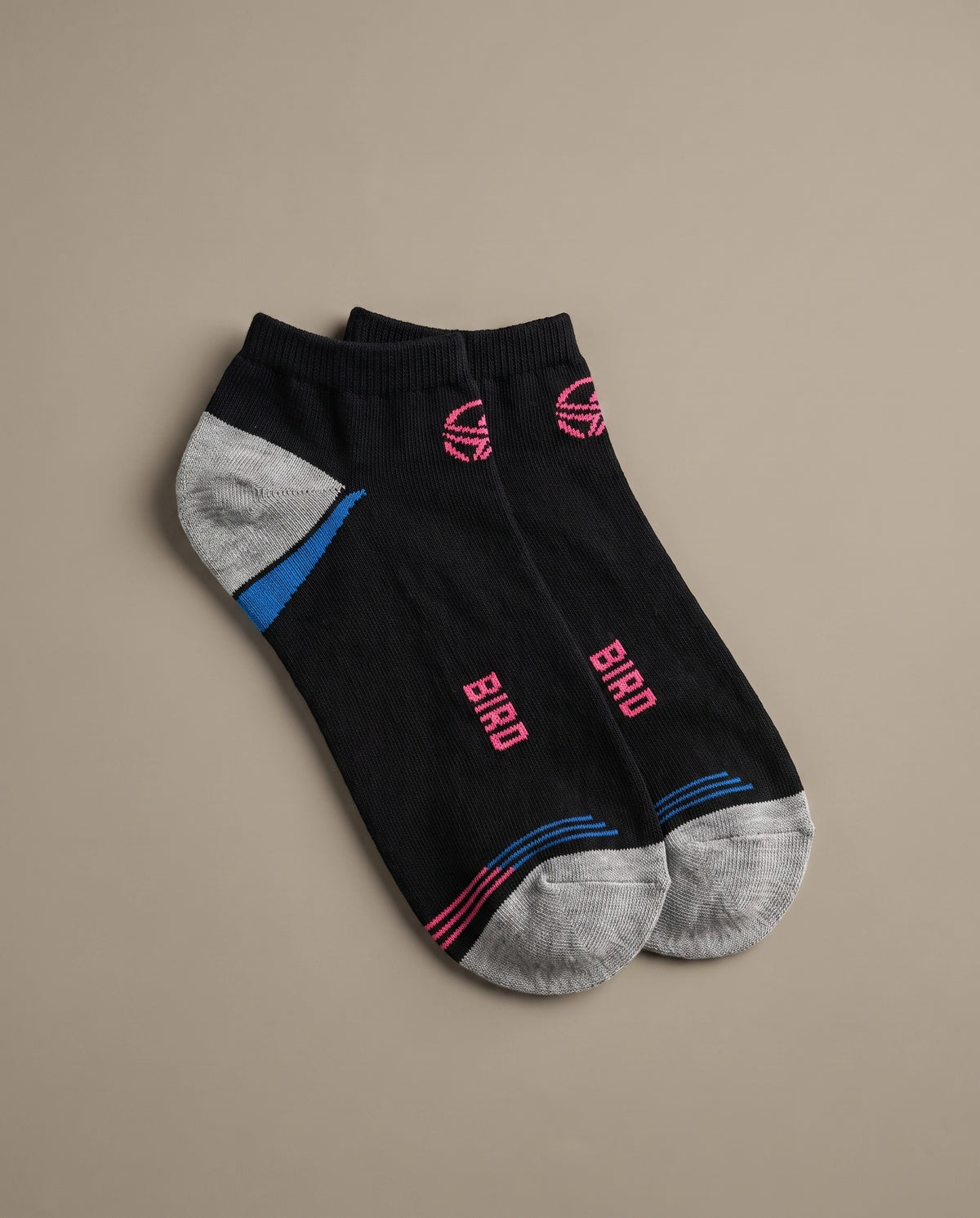 شرابات بيرد الحريمي — بوكس ٤ ألوان | Bird Ladies Socks