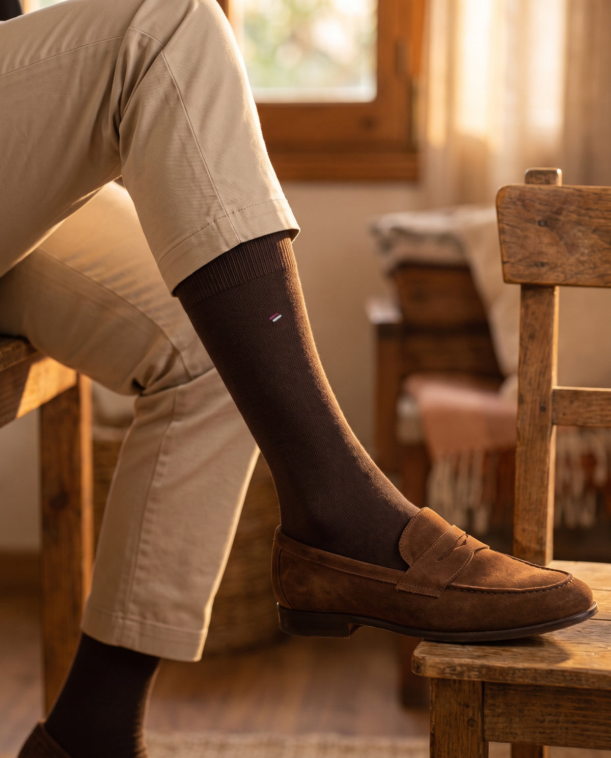 شرابات بيرد الرسمي الطويلة — بوكس أسود وبني ورمادي | Bird Formal Long Socks — Box 2